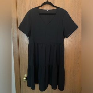 Size Medium Black T-shirt Style Tiered Dress - Casual